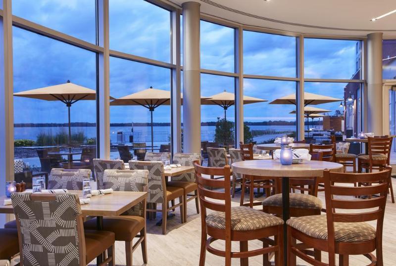 Hotel Courtyard By Marriott Erie Bayfront Exterior foto