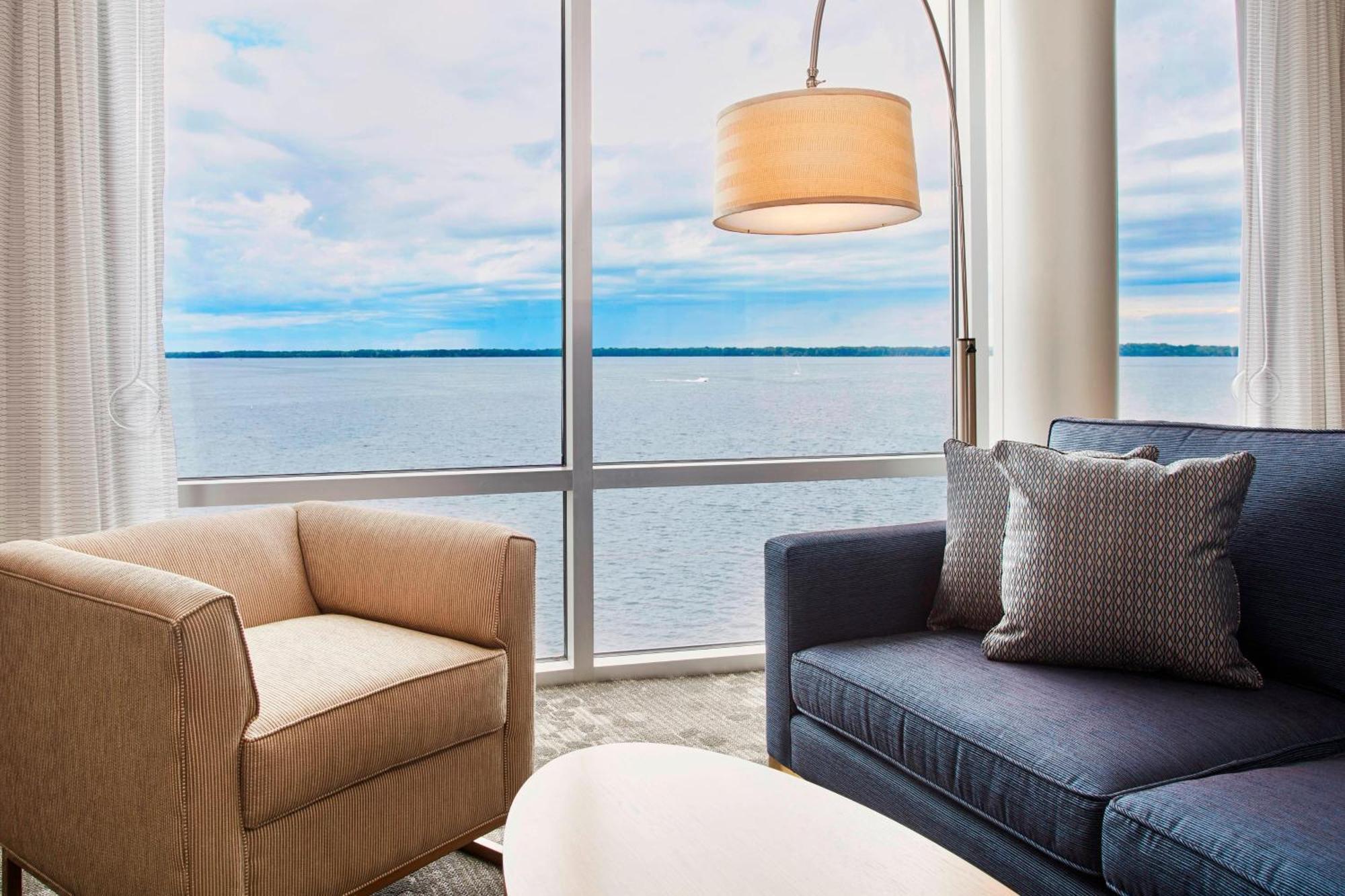 Hotel Courtyard By Marriott Erie Bayfront Exterior foto