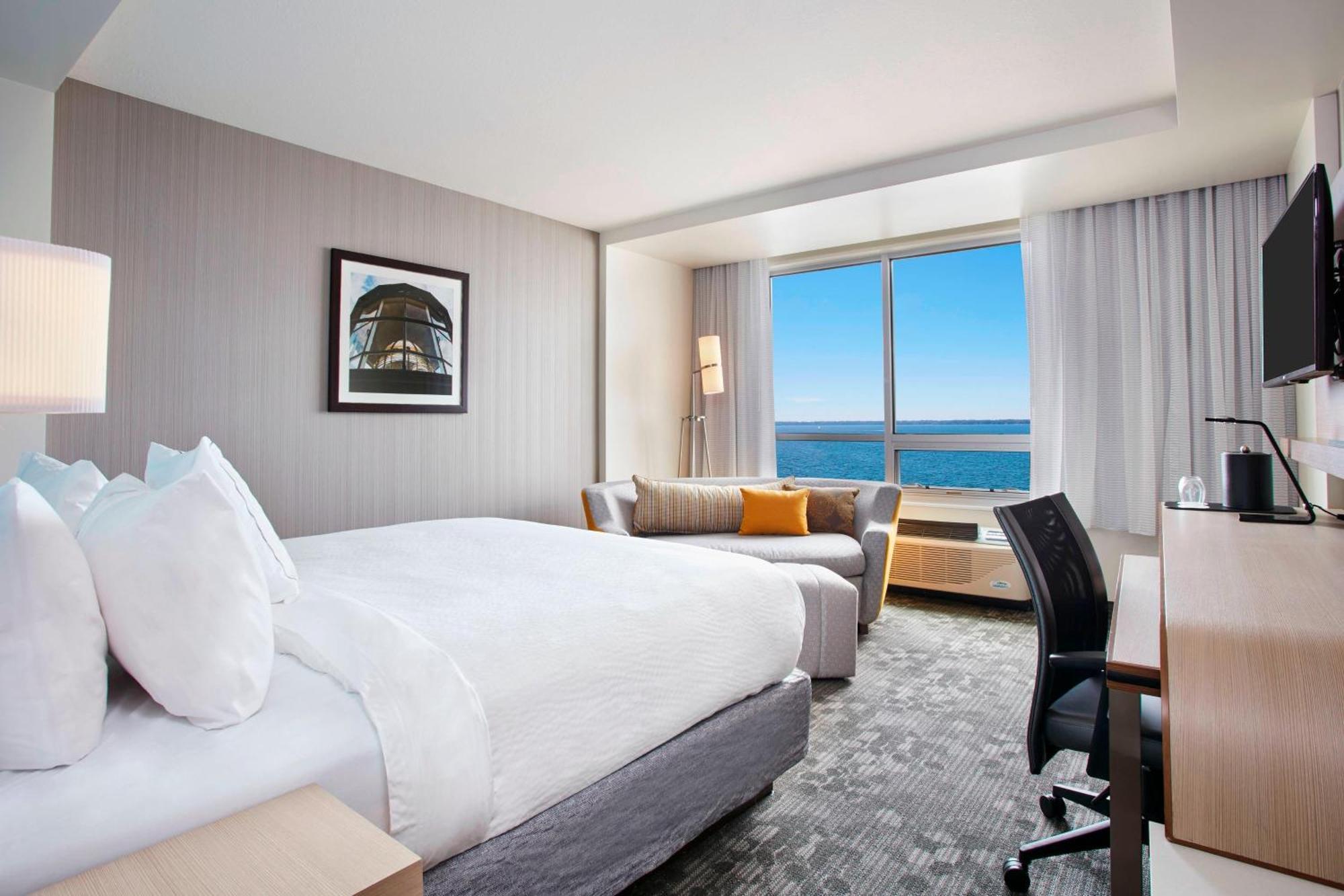 Hotel Courtyard By Marriott Erie Bayfront Exterior foto